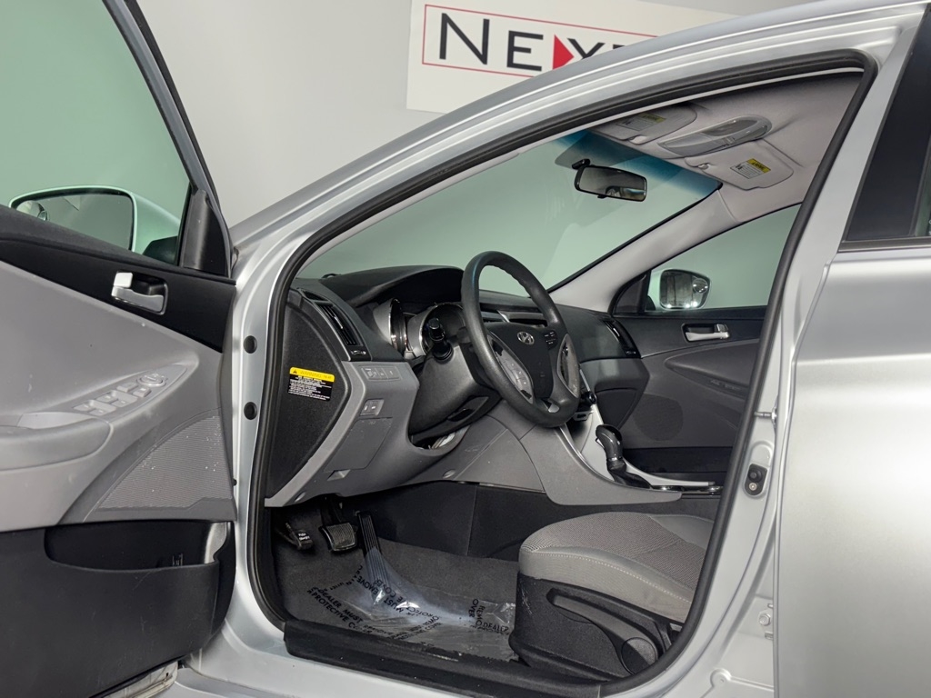 Hyundai Sonata GLS Auto 2011