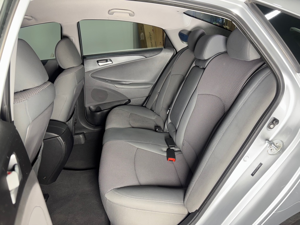 Hyundai Sonata GLS Auto 2011