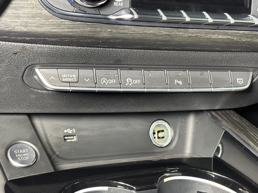 Audi A4 Prestige 40 TFSI quattro 2022