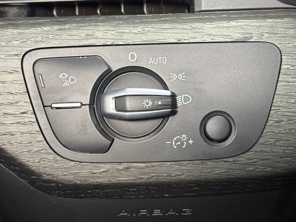 Audi A4 Prestige 40 TFSI quattro 2022