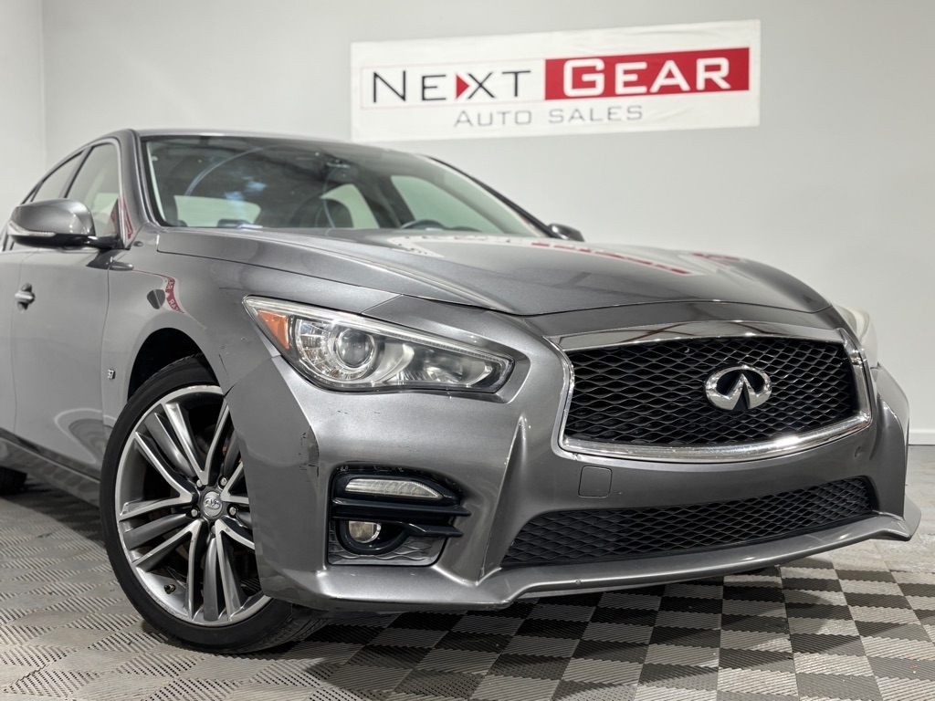 Infiniti Q50 Base AWD 2015
