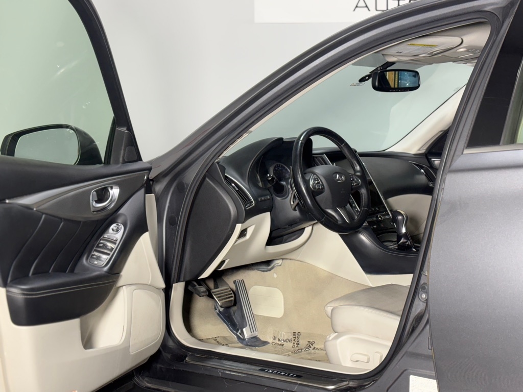 Infiniti Q50 Base AWD 2015
