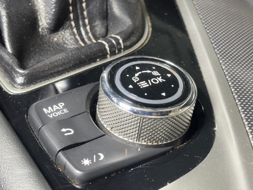 Infiniti Q50 Base AWD 2015