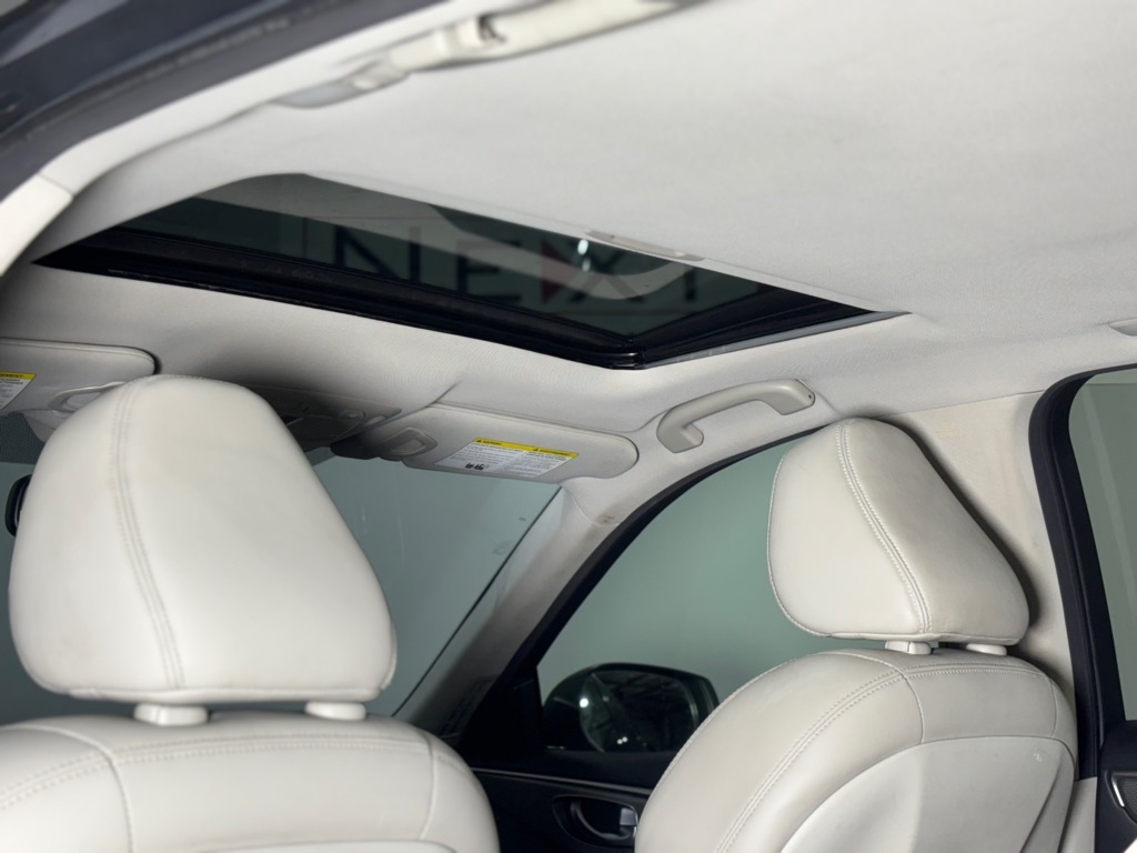 Infiniti Q50 Base AWD 2015