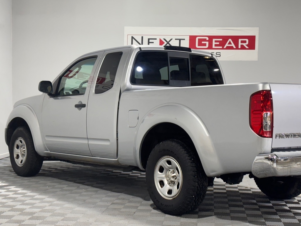 Nissan Frontier XE King Cab 2WD 2006