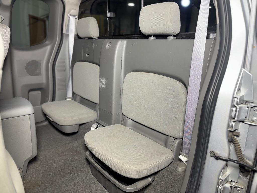 Nissan Frontier XE King Cab 2WD 2006