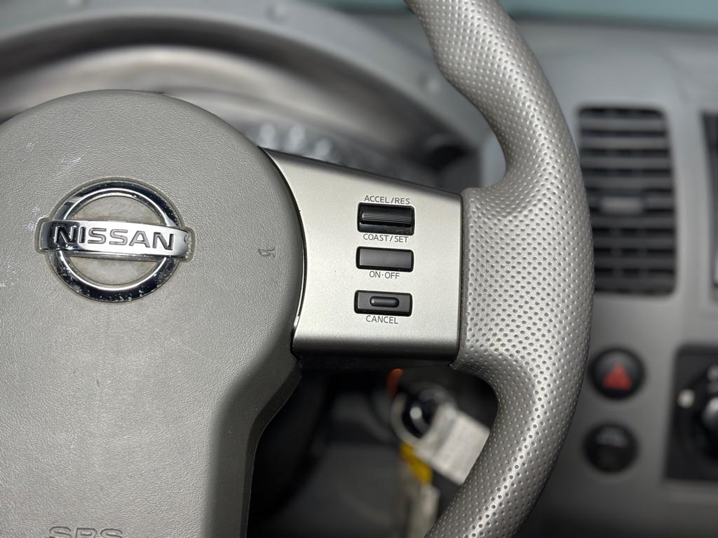 Nissan Frontier XE King Cab 2WD 2006