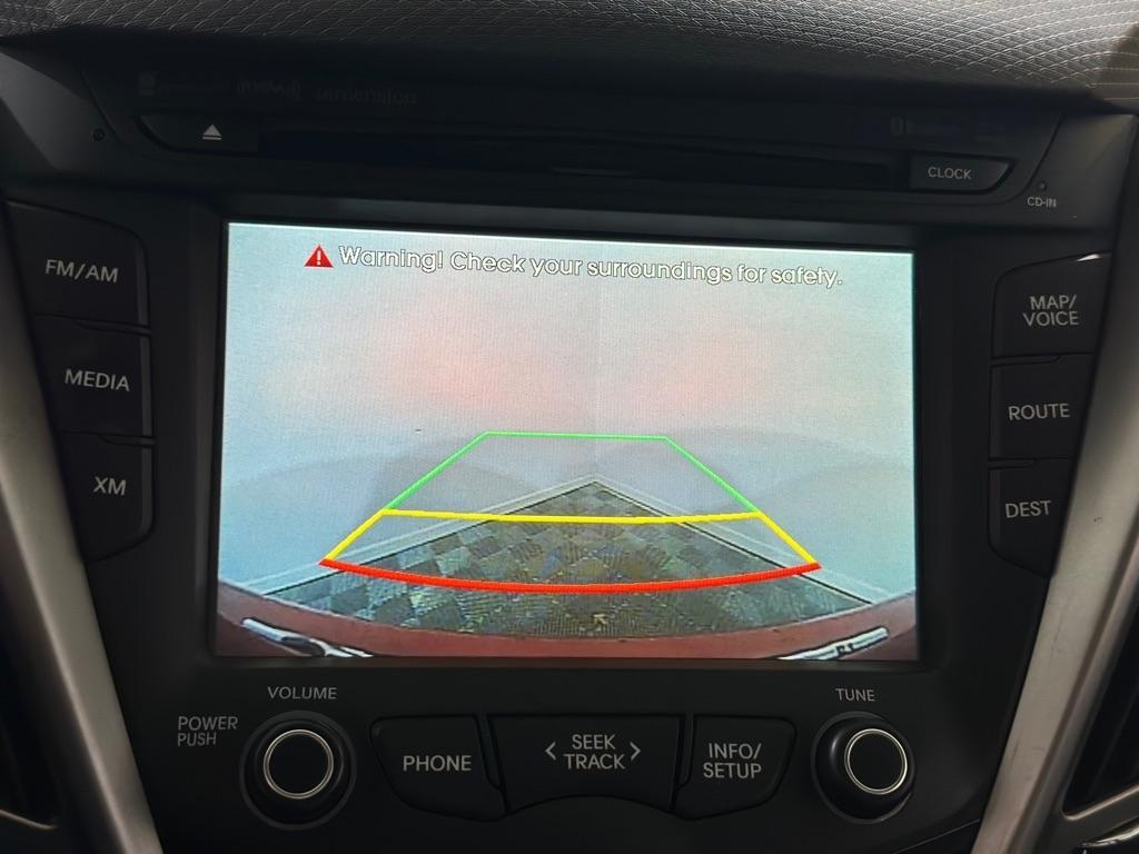 Hyundai Veloster Base 2013