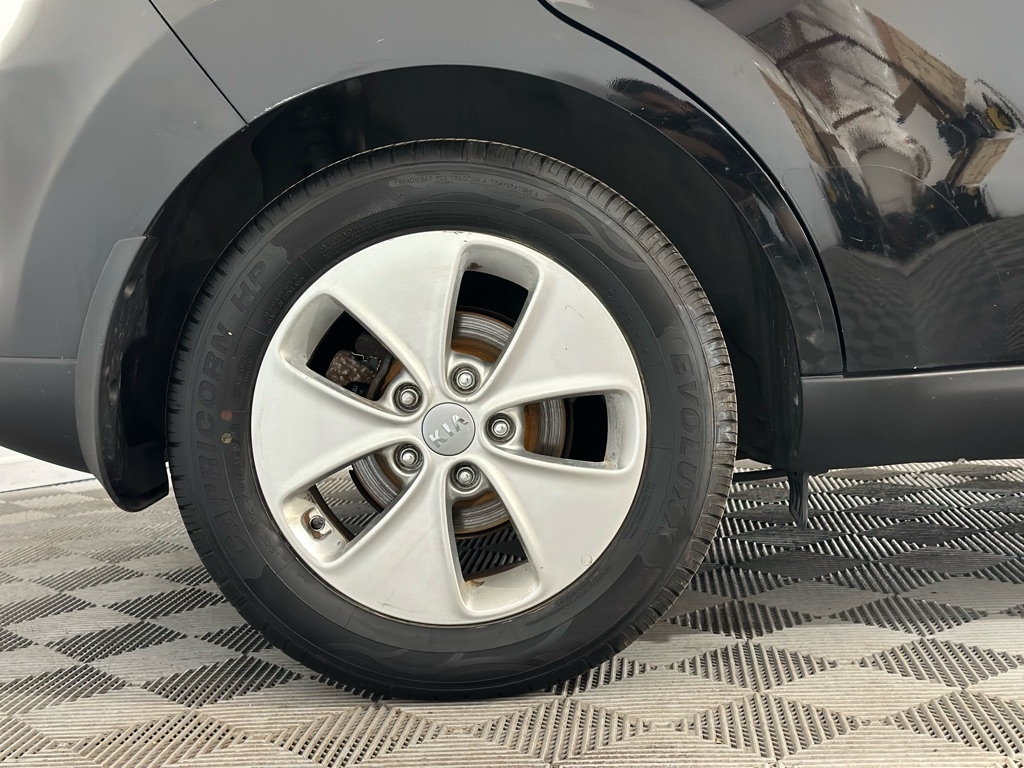 Kia Soul Base 6A 2016