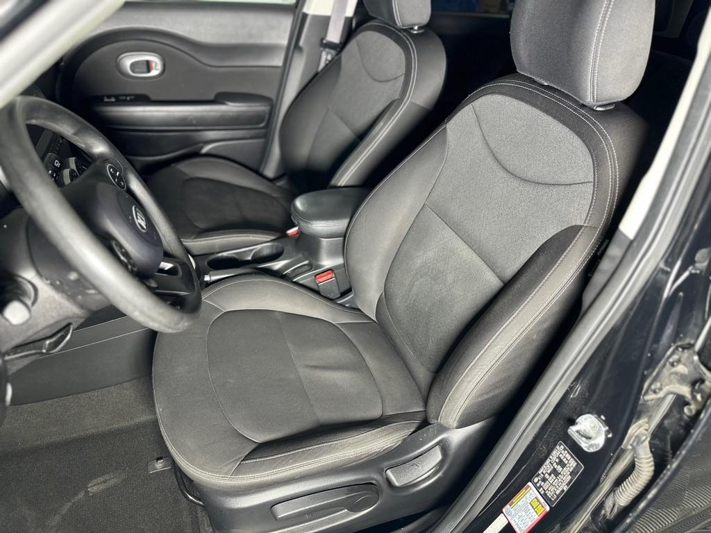 Kia Soul Base 6A 2016