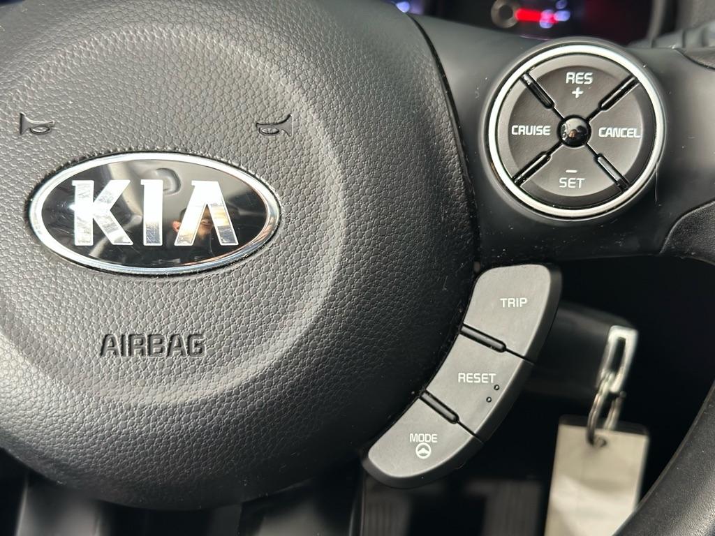 Kia Soul Base 6A 2016