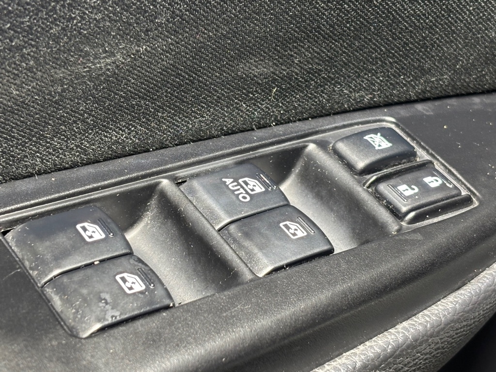 Subaru Outback 2.5i Premium 2013