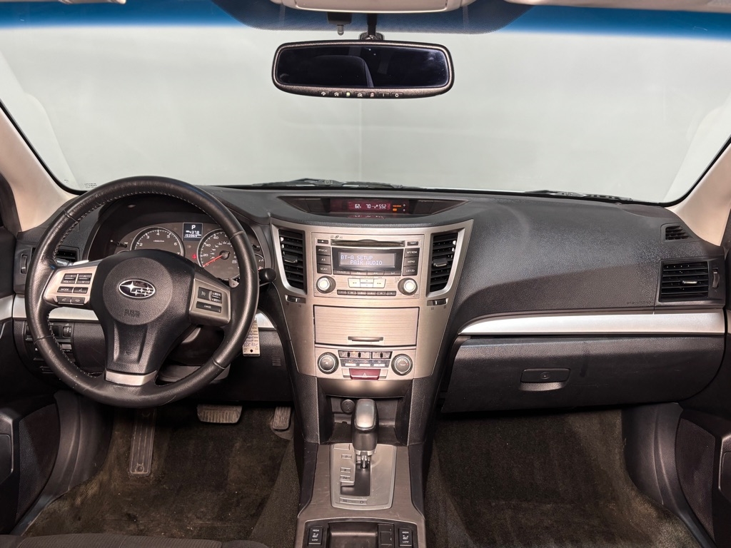 Subaru Outback 2.5i Premium 2013