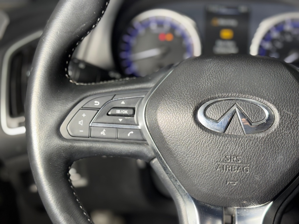 Infiniti Q60 3.0t Premium 2017