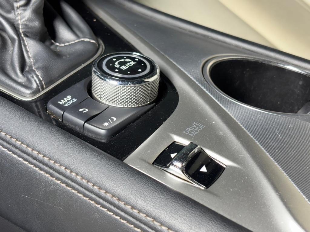 Infiniti Q60 3.0t Premium 2017