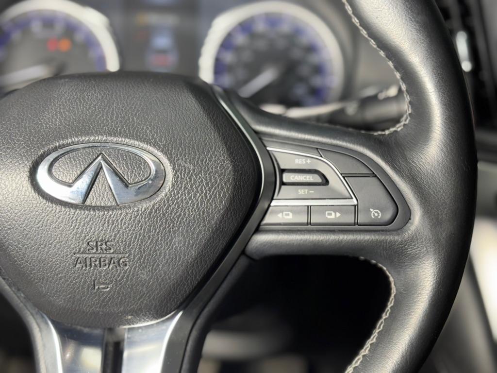 Infiniti Q60 3.0t Premium 2017