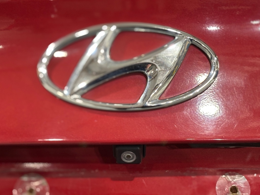 Hyundai Elantra GLS M/T 2013