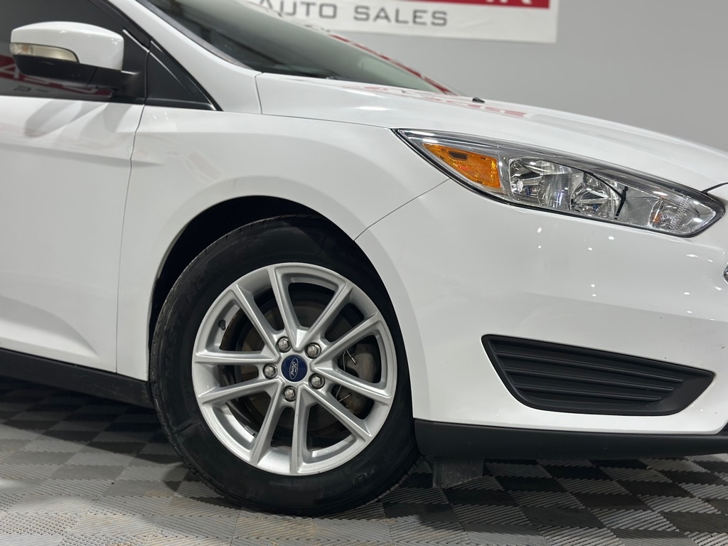 Ford Focus SE Sedan 2015
