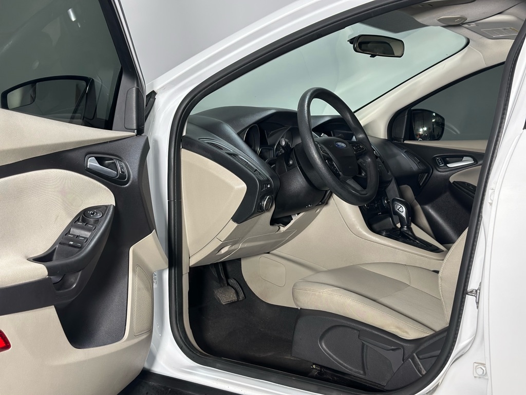 Ford Focus SE Sedan 2015
