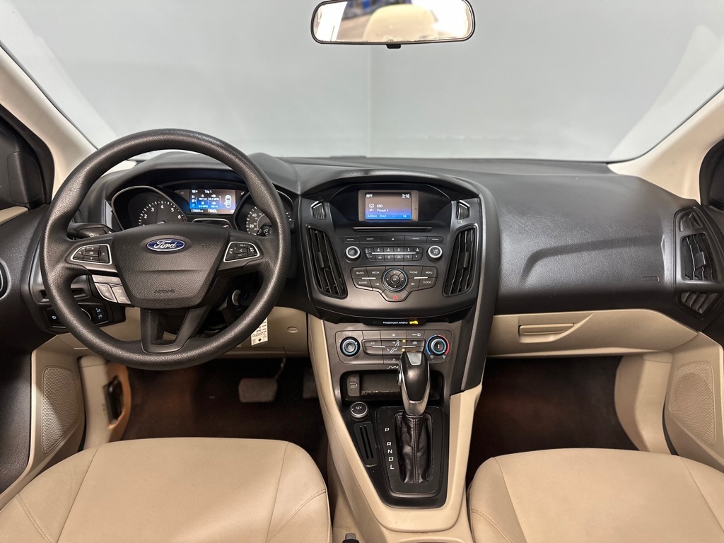 Ford Focus SE Sedan 2015