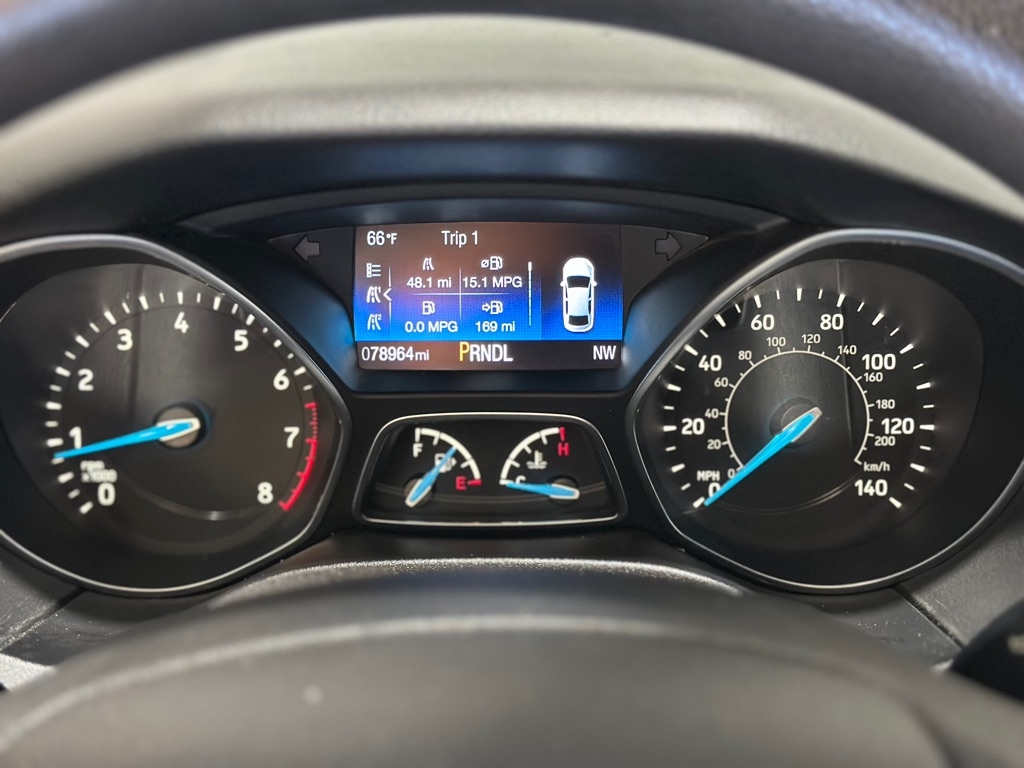 Ford Focus SE Sedan 2015