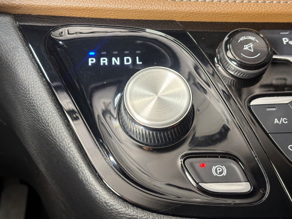 Chrysler Pacifica Limited 2017