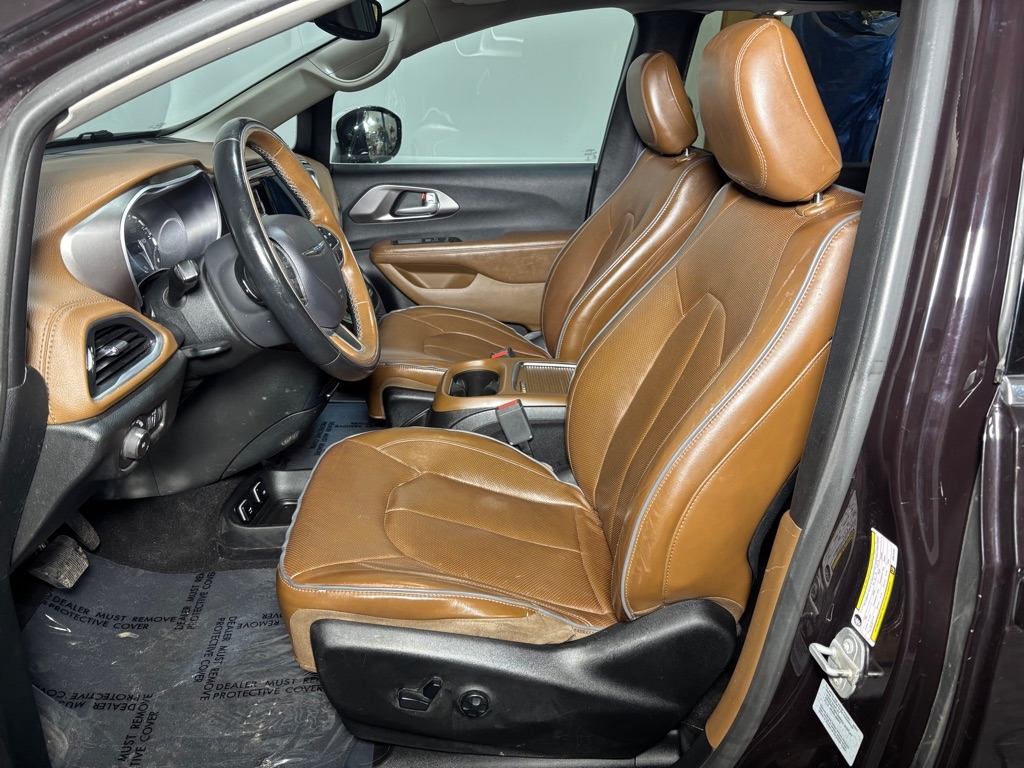 Chrysler Pacifica Limited 2017