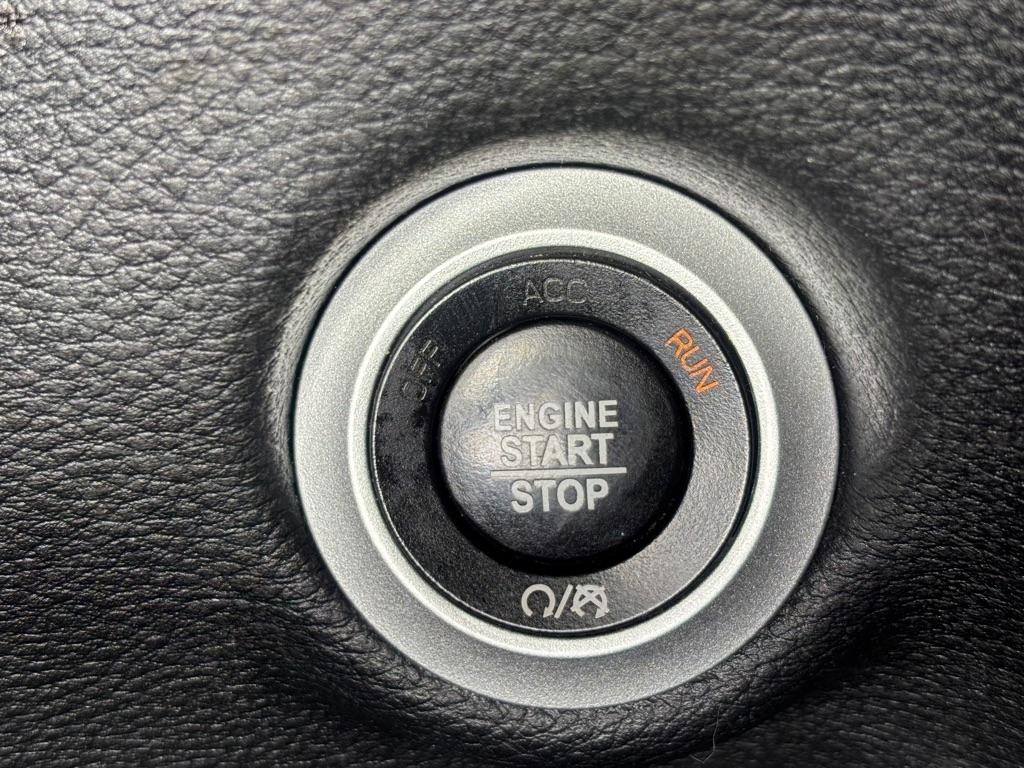 Chrysler Pacifica Limited 2017