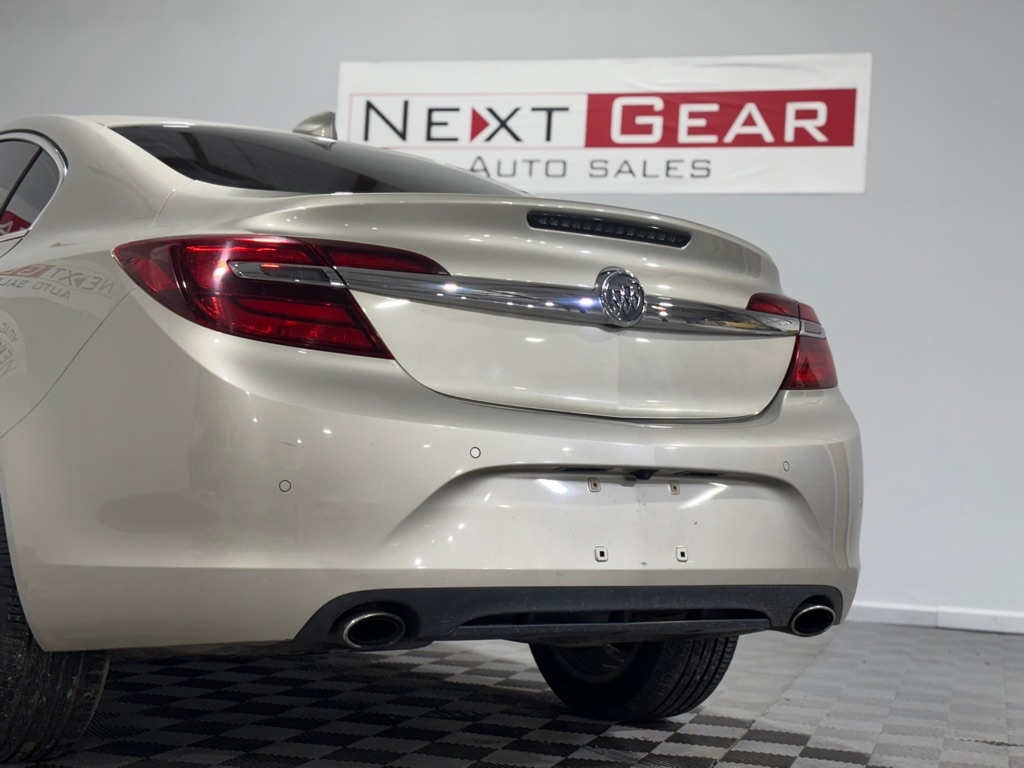 Buick Regal Premium II 2016