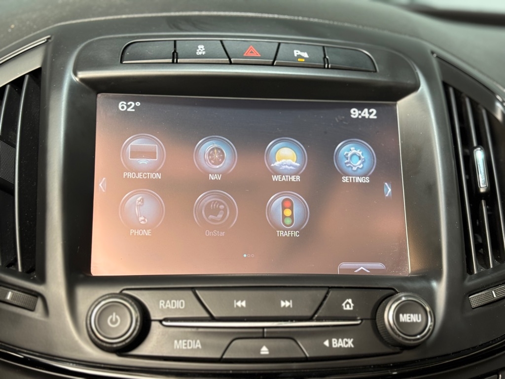 Buick Regal Premium II 2016