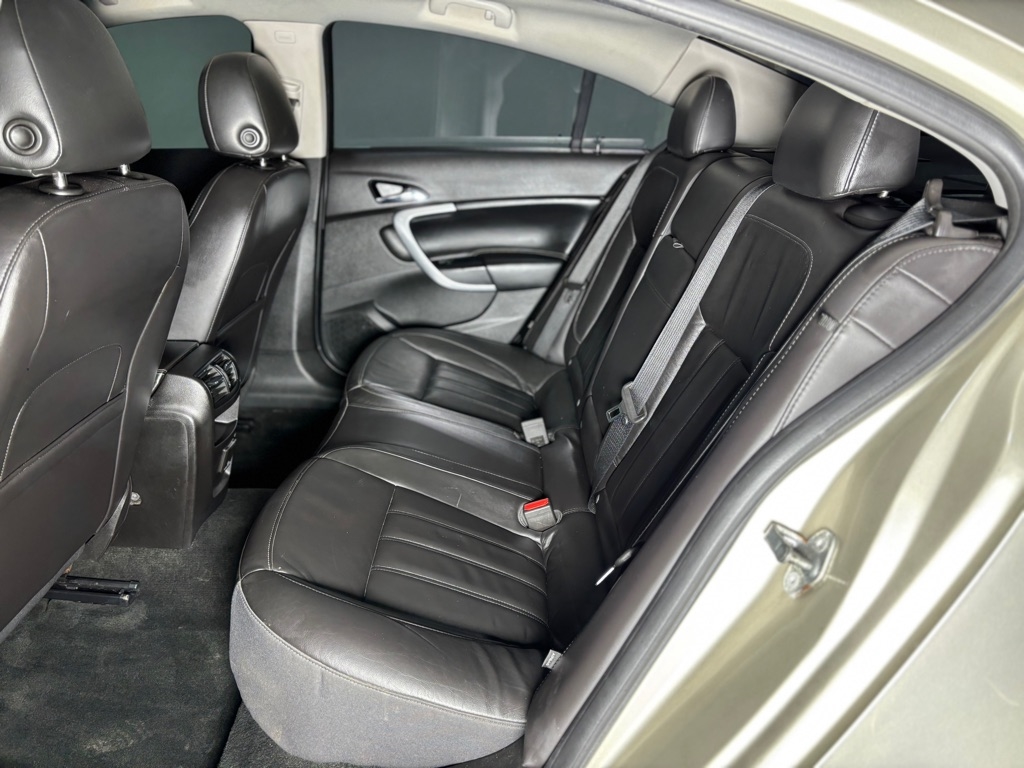 Buick Regal Premium II 2016