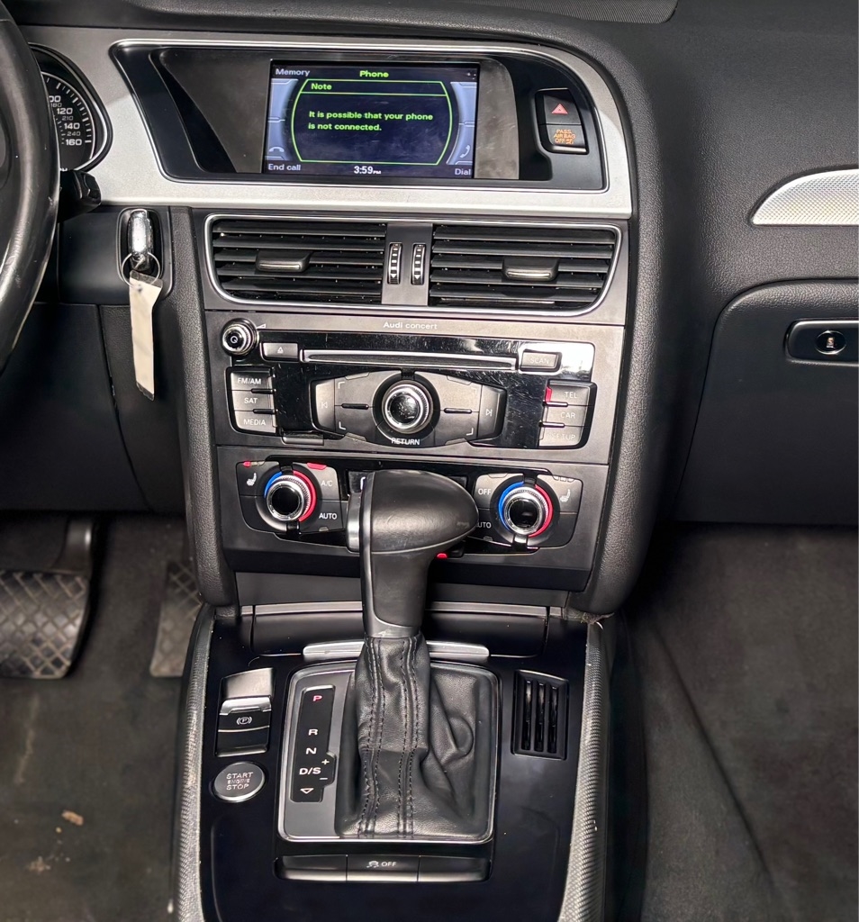 Audi A4 2.0T Premium quattro Sedan AWD 8A 2016