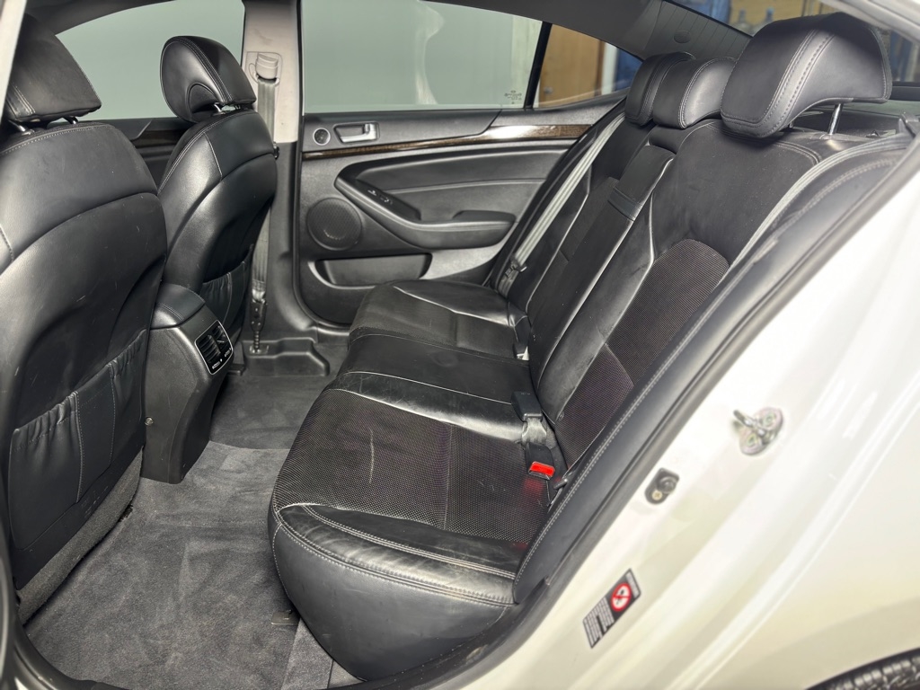 Kia Cadenza Limited 2014