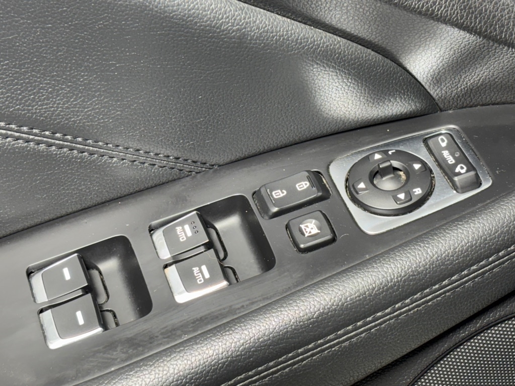 Kia Cadenza Limited 2014