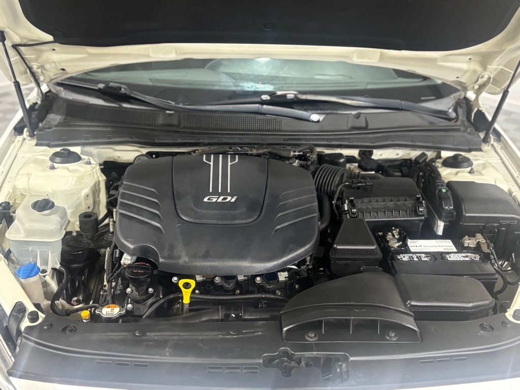 Kia Cadenza Limited 2014