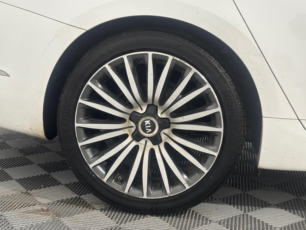 Kia Cadenza Limited 2014