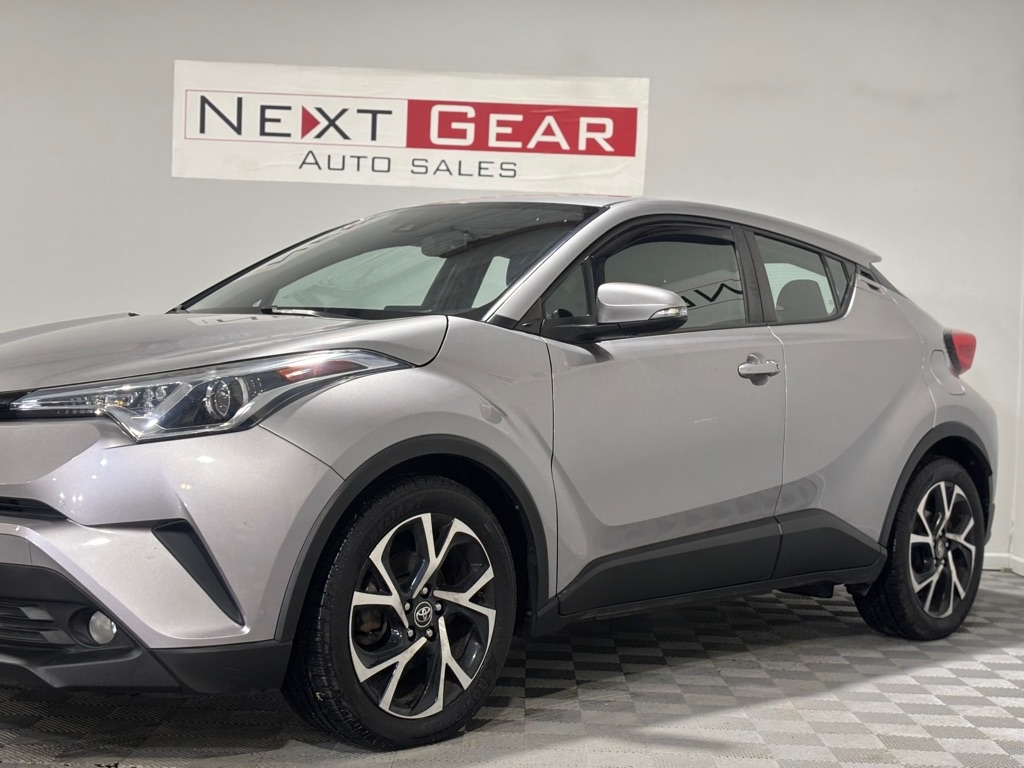 Toyota C-HR XLE 2018
