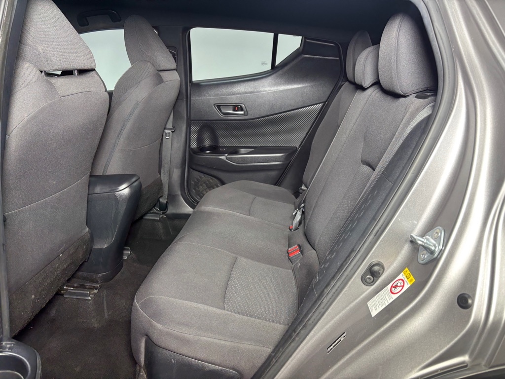 Toyota C-HR XLE 2018