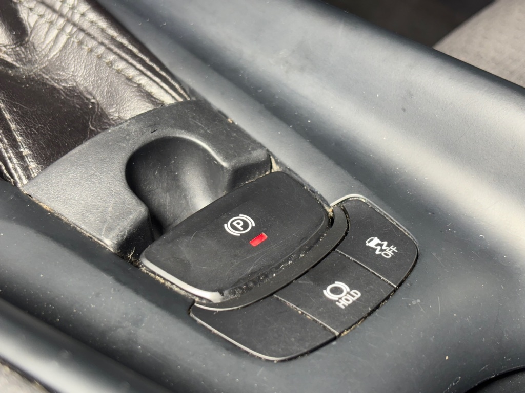 Toyota C-HR XLE 2018