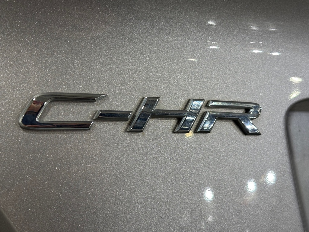 Toyota C-HR XLE 2018