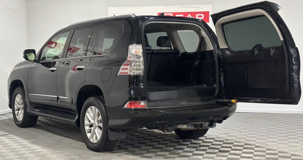 Lexus GX 460 Base 2016