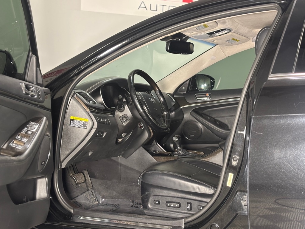 Kia Cadenza Premium 2015