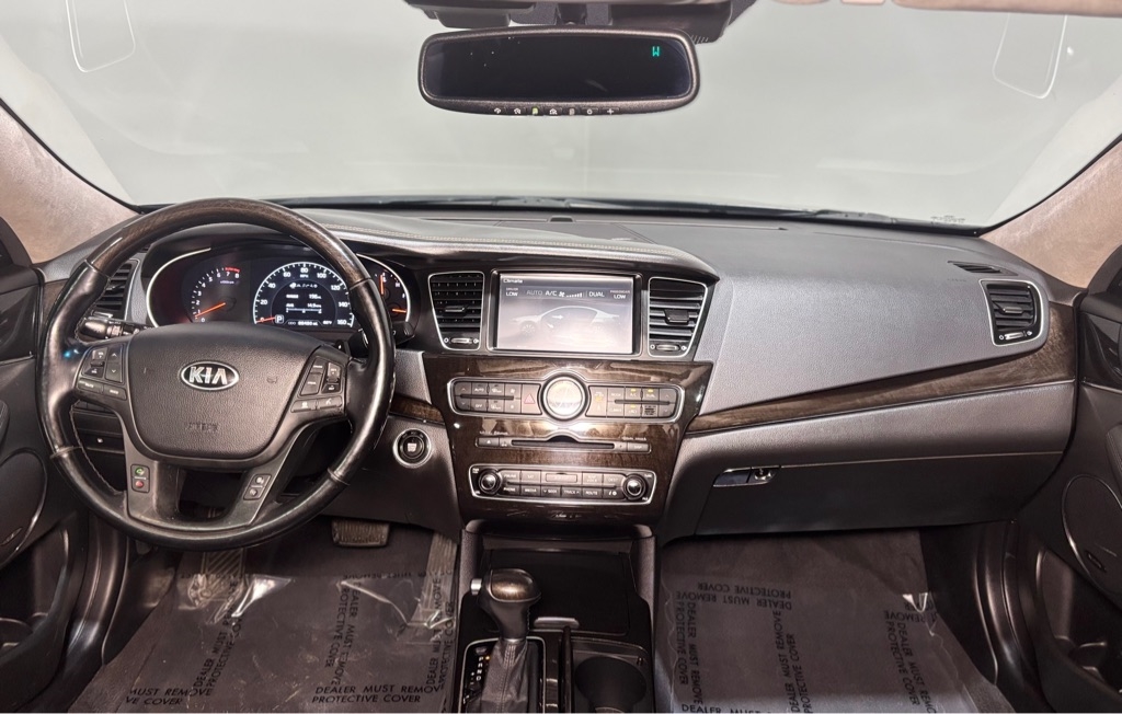 Kia Cadenza Premium 2015