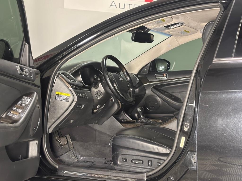 Kia Cadenza Premium 2015