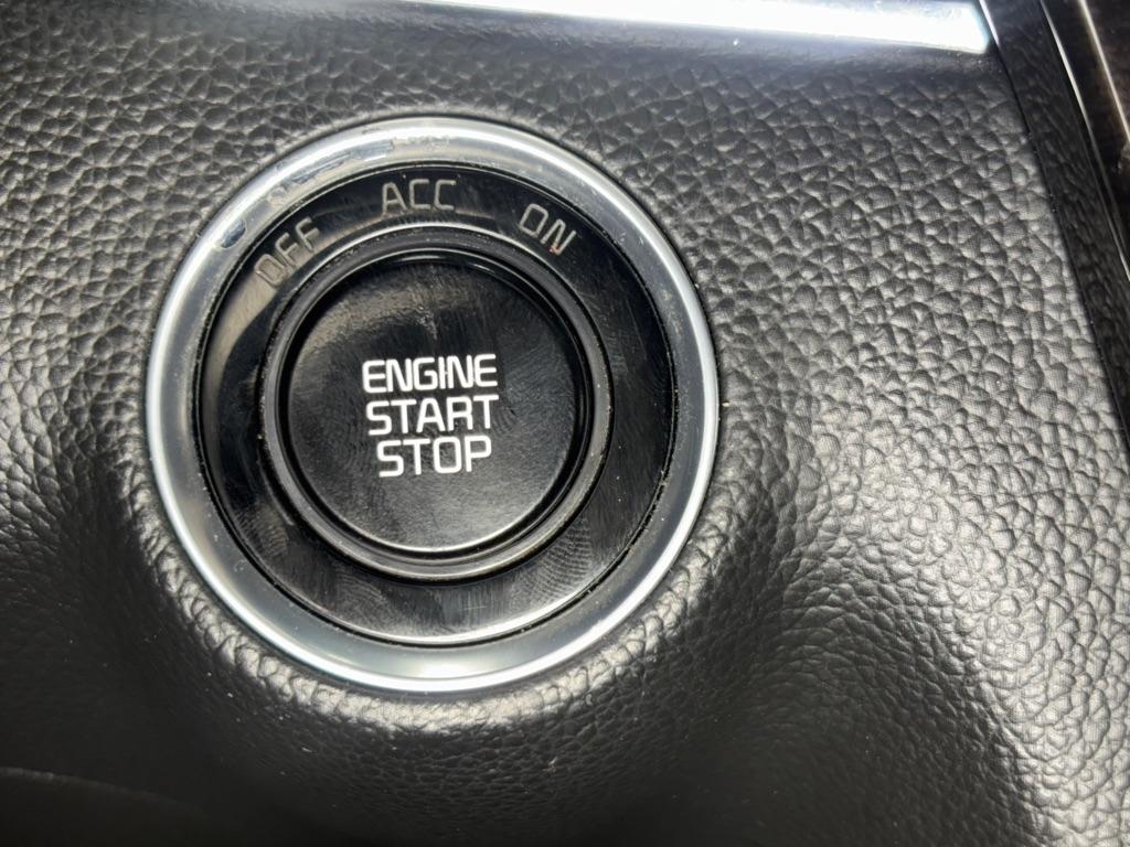 Kia Cadenza Premium 2015