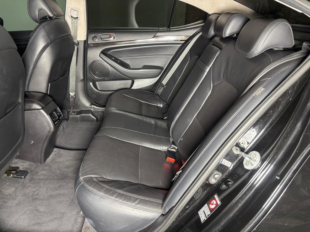 Kia Cadenza Premium 2015