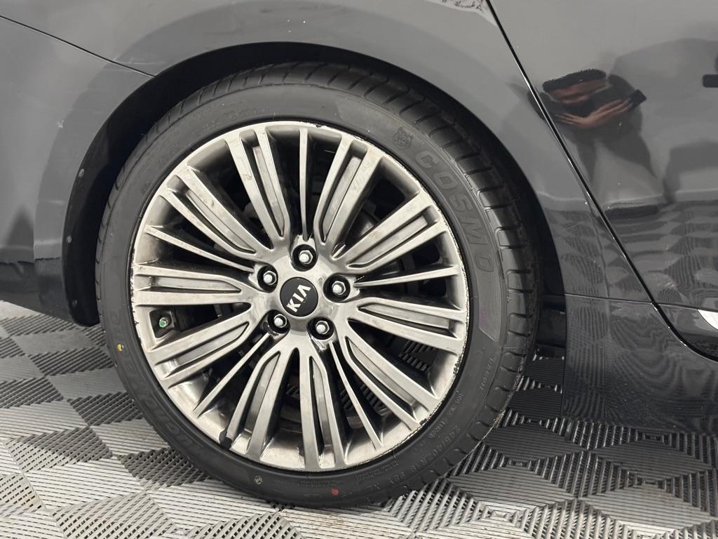 Kia Cadenza Premium 2015