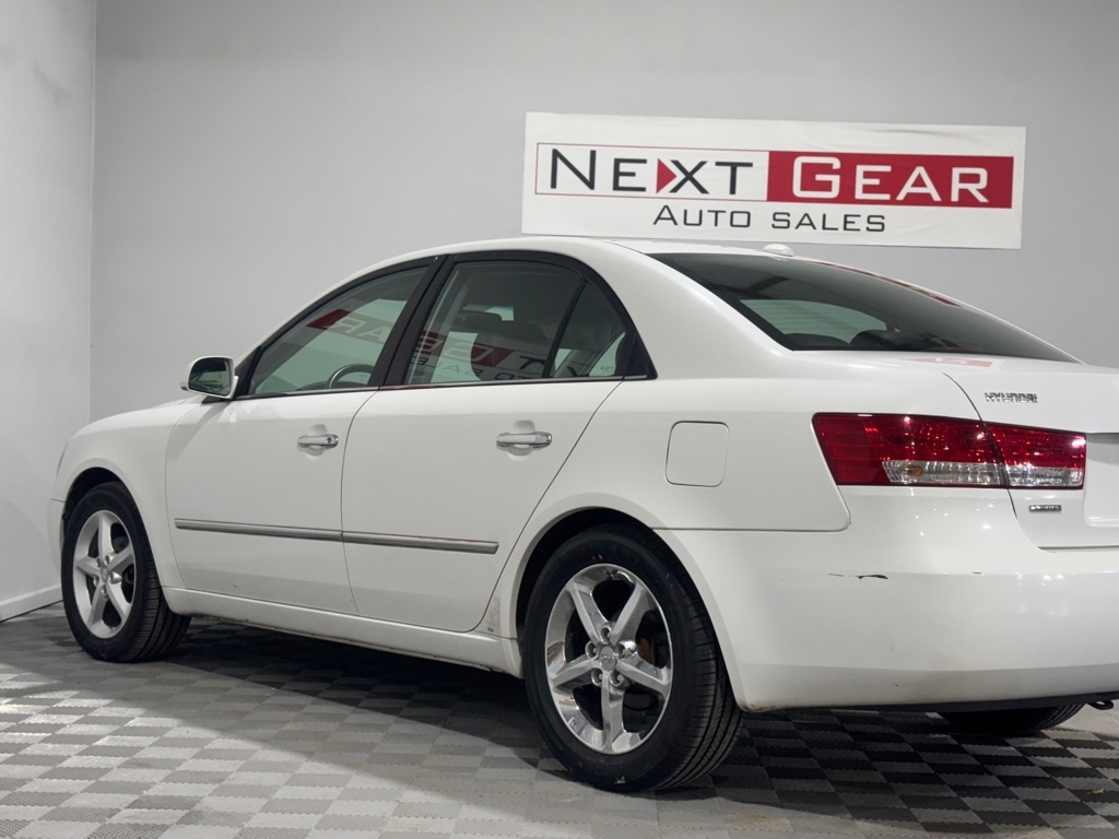 Hyundai Sonata SE 2008