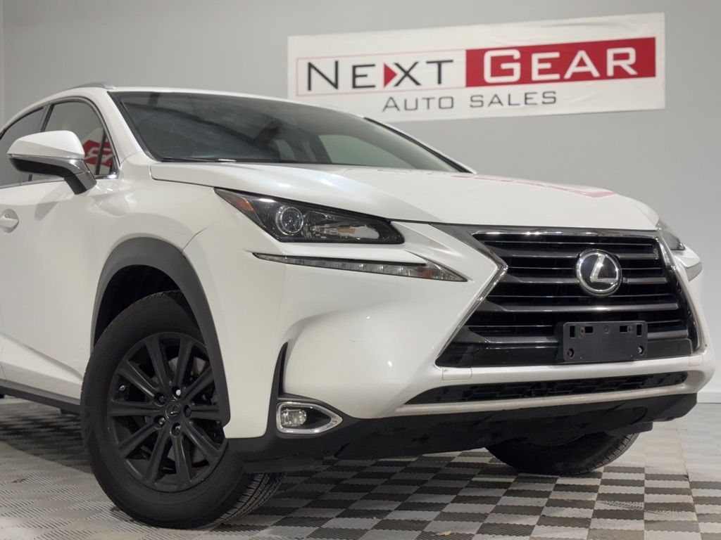 Lexus NX 200t FWD 2016