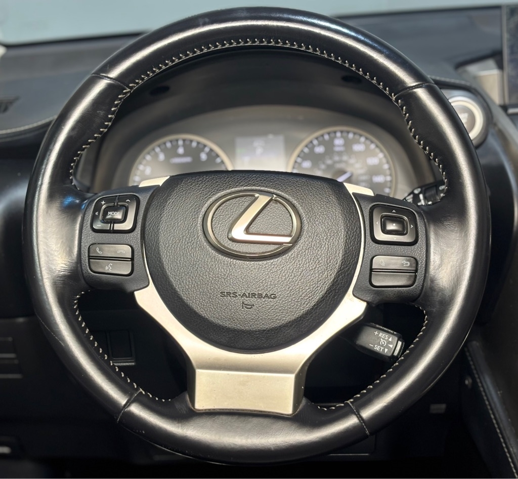 Lexus NX 200t FWD 2016
